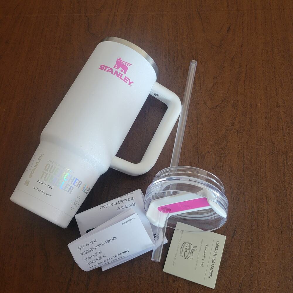 Stanley Quencher H2.0 FlowState Tumbler 30 oz Crystal Crush white pink logo